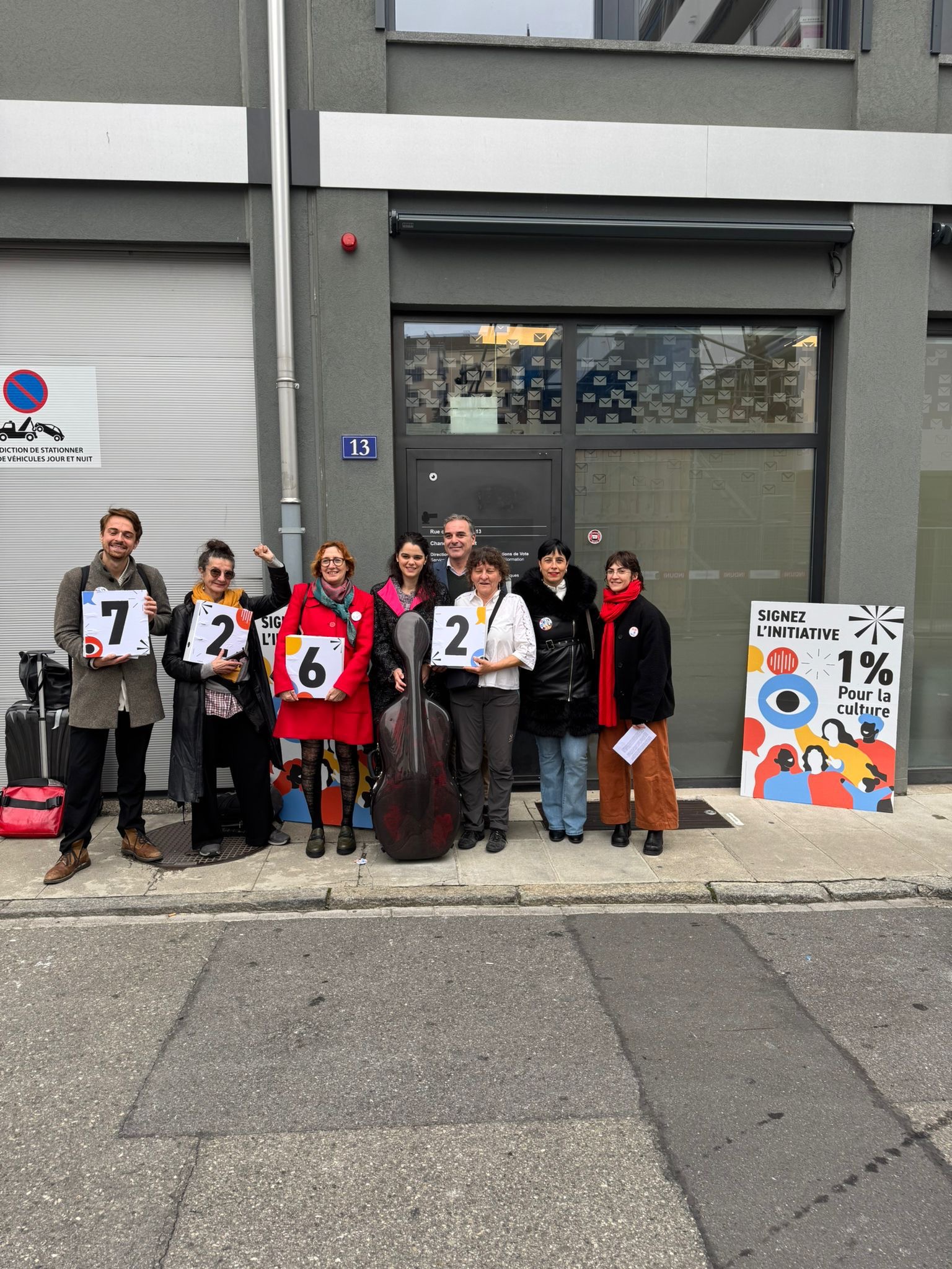 Dépôt des signatures - Photo 3